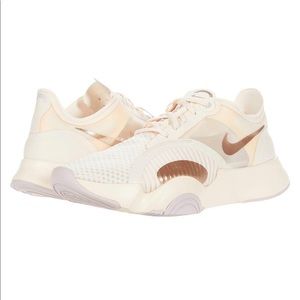 (New) BANDIER Nike SuperRep Go Women’s Sneaker